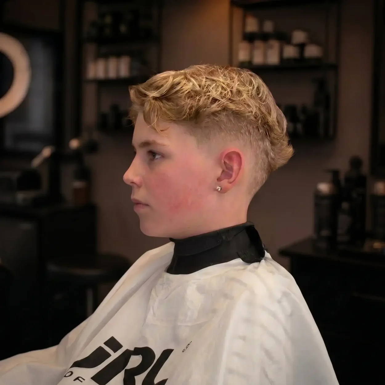 dreng med Burst fade
